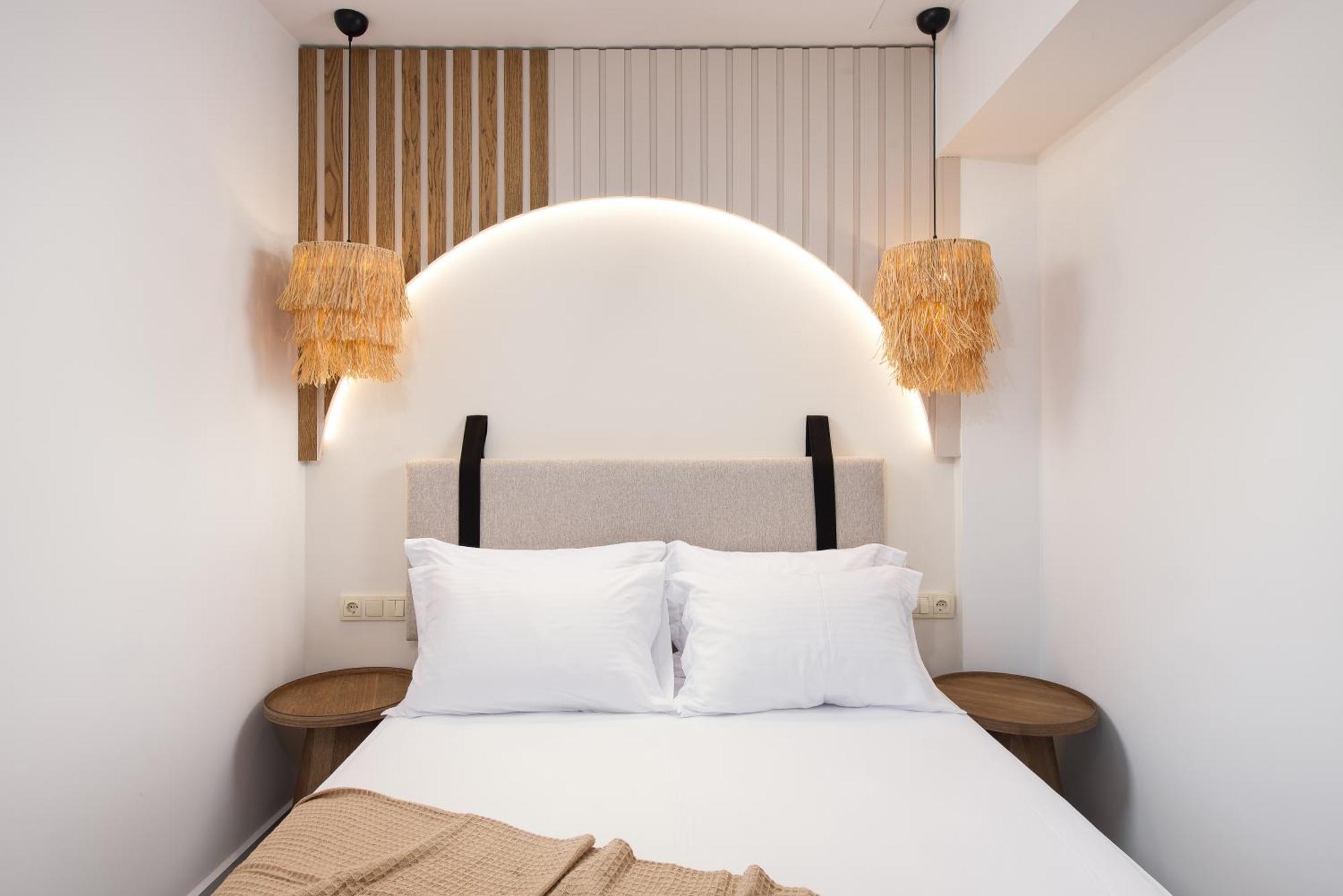 Opalium Beach Front Suites 波托什 外观 照片